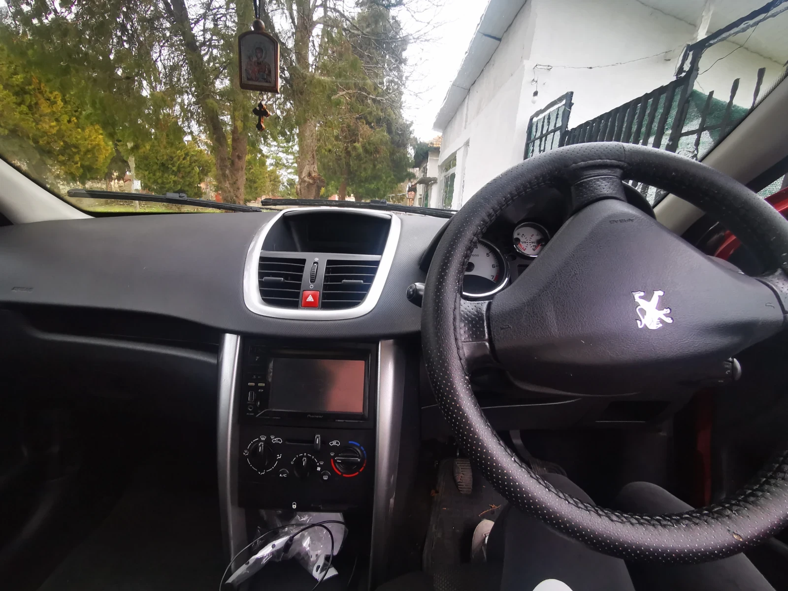 Peugeot 207 1.4 | Mobile.bg � ����������� 7