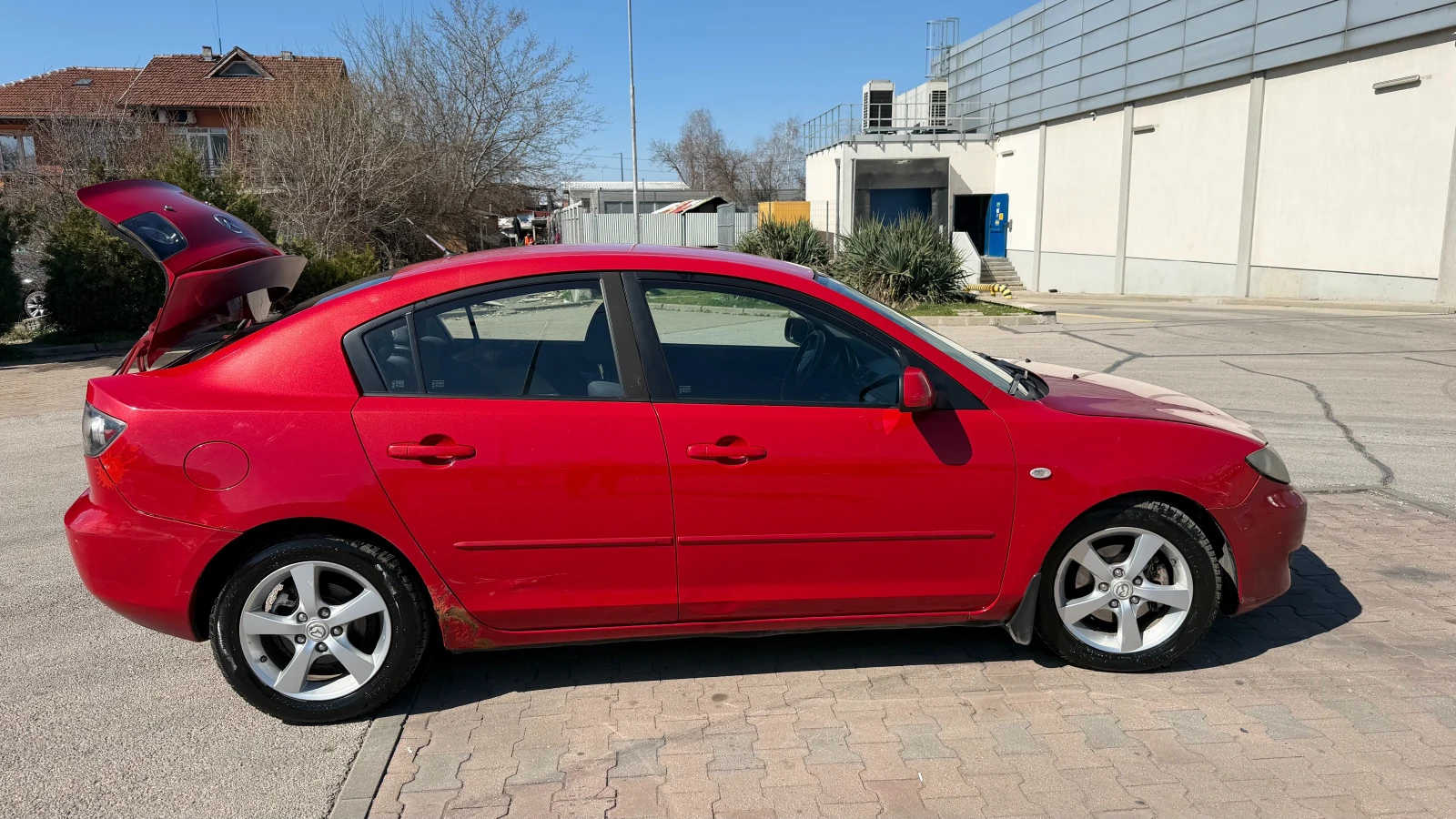 Mazda 3 1.6D, снимка 2 - Автомобили и джипове - 53831547