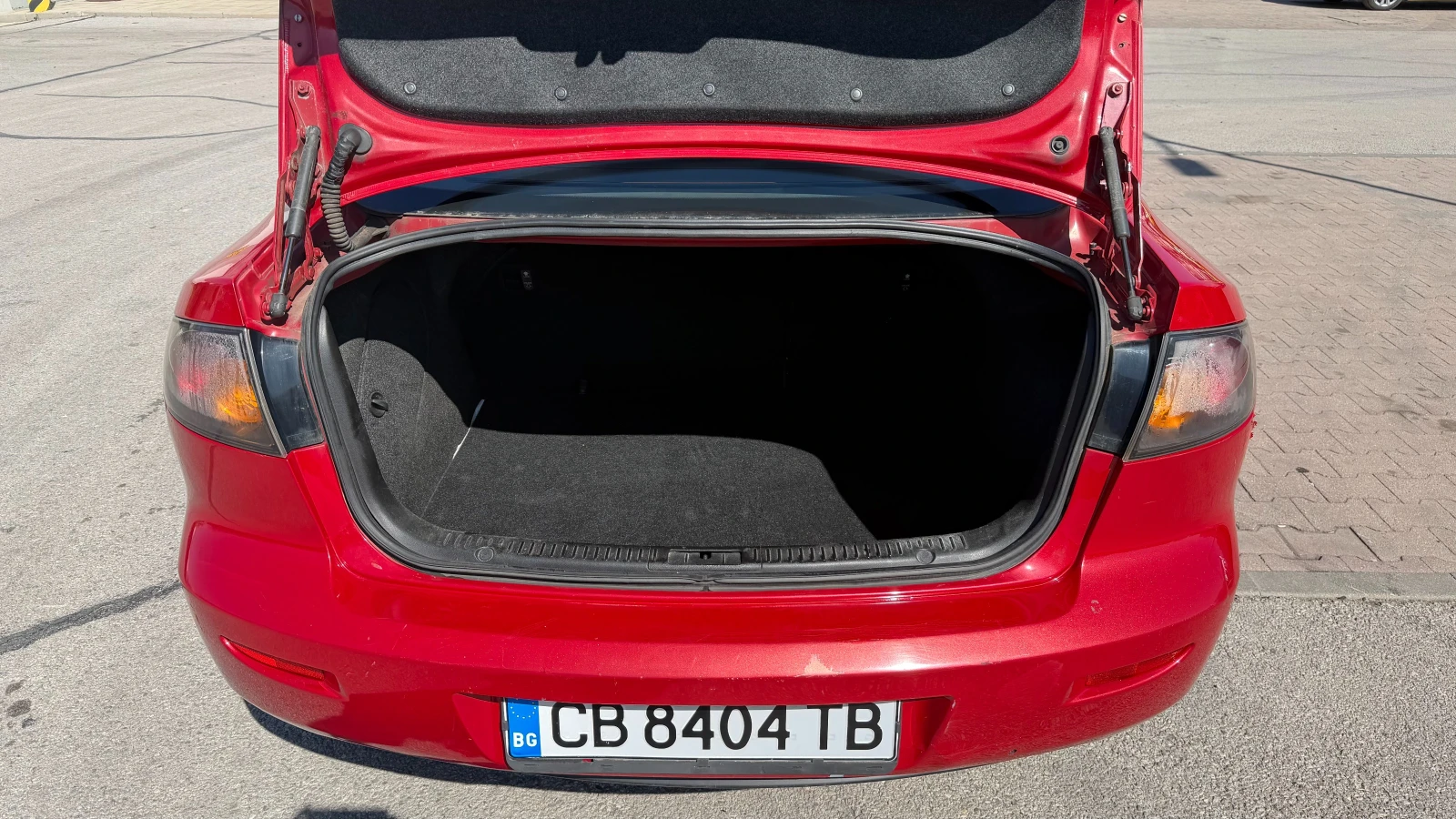 Mazda 3 1.6D, снимка 7 - Автомобили и джипове - 53831547