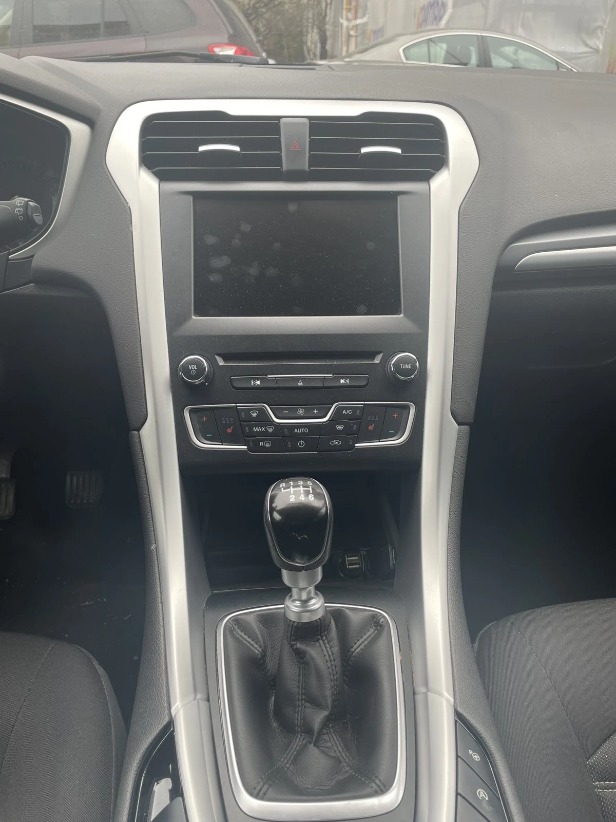 Ford Mondeo, снимка 9 - Автомобили и джипове - 54065397