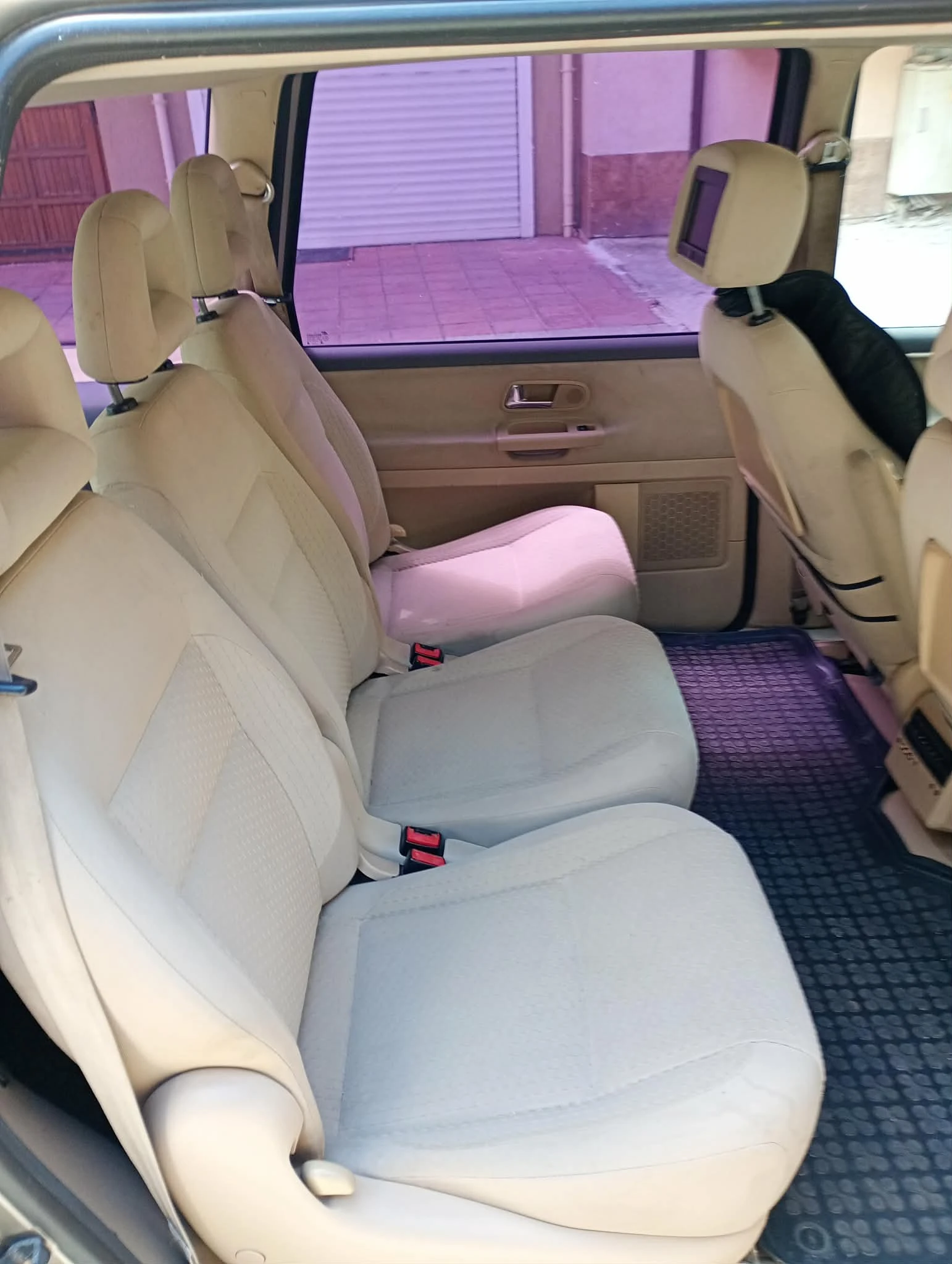 VW Sharan, снимка 7 - Автомобили и джипове - 54399899