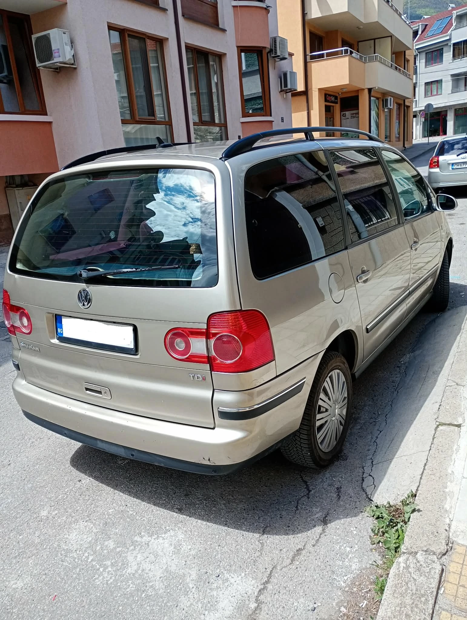 VW Sharan