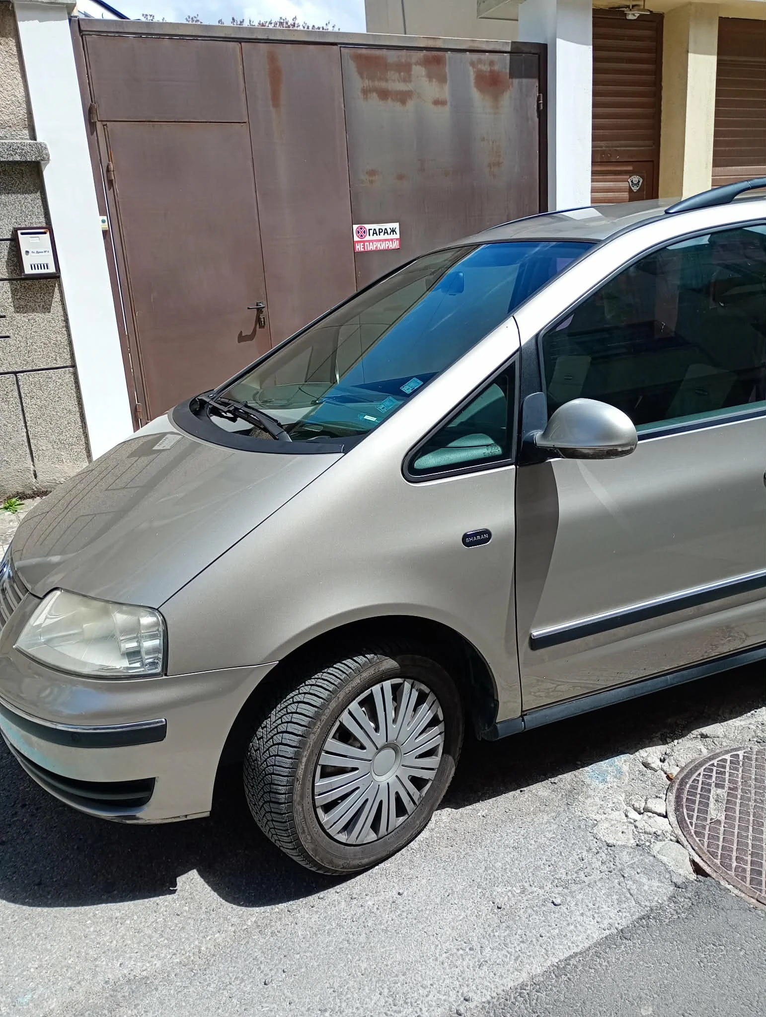 VW Sharan, снимка 3 - Автомобили и джипове - 54399899