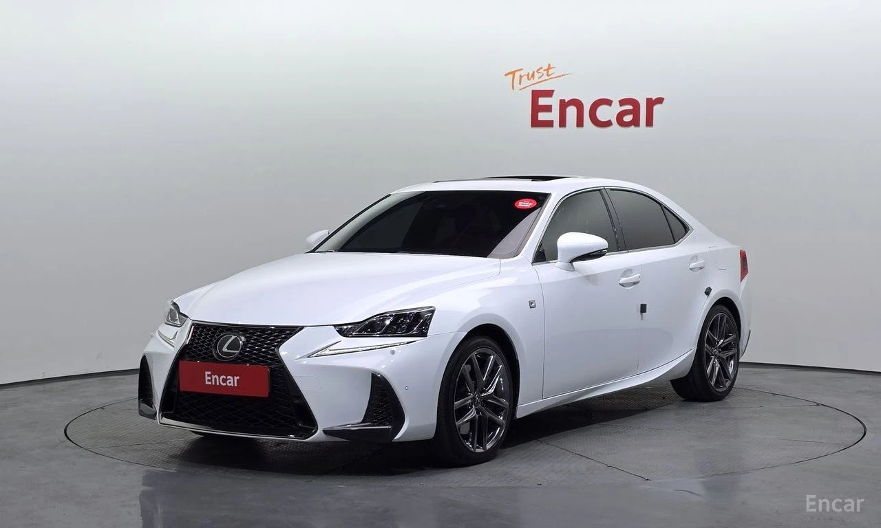 Lexus IS 300 F* SPORT* ПОДГРЕВ* ОБДУХВАНЕ* LANE* ASSIST* 360КАМ