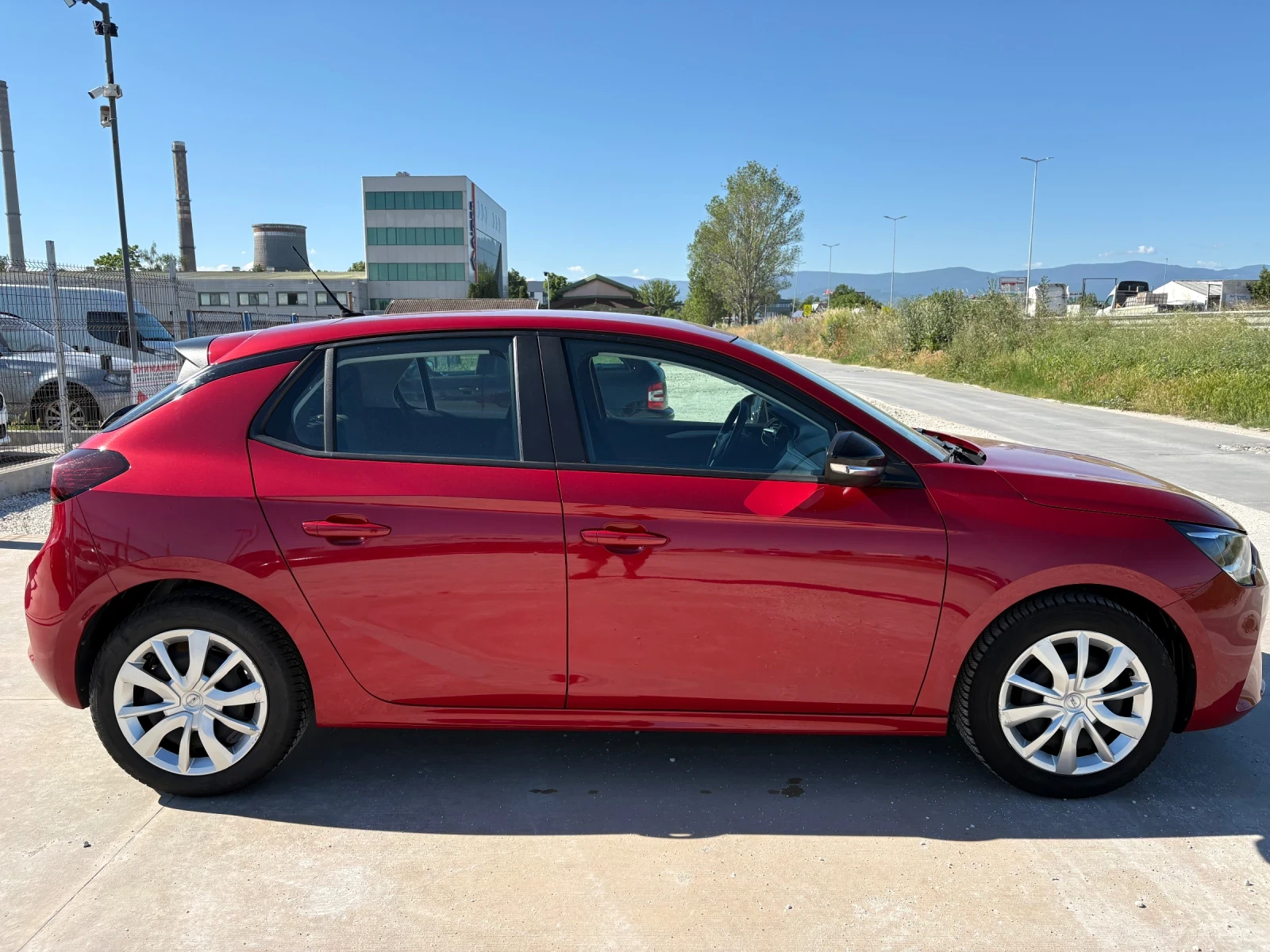 Opel Corsa 1.2i, снимка 4 - Автомобили и джипове - 54707845