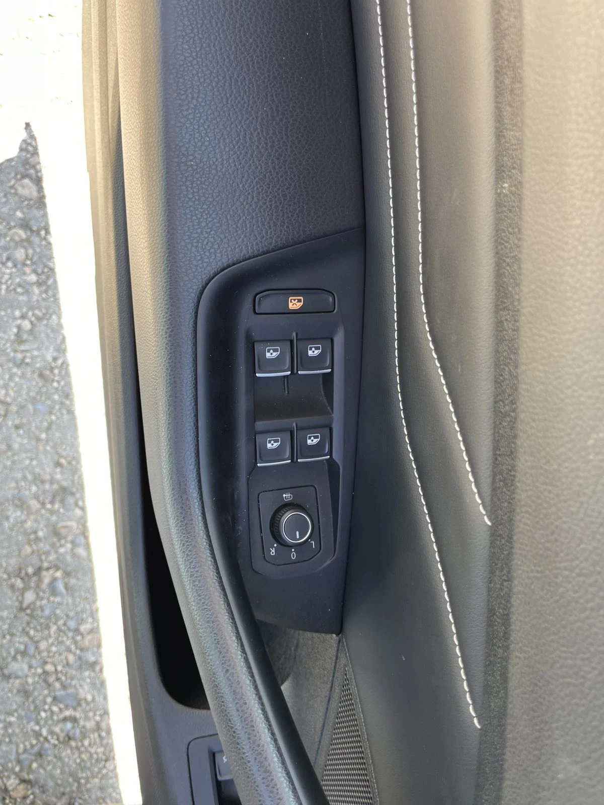VW Passat 1.5 TSI 150hp Elegance, снимка 14 - Автомобили и джипове - 54760124