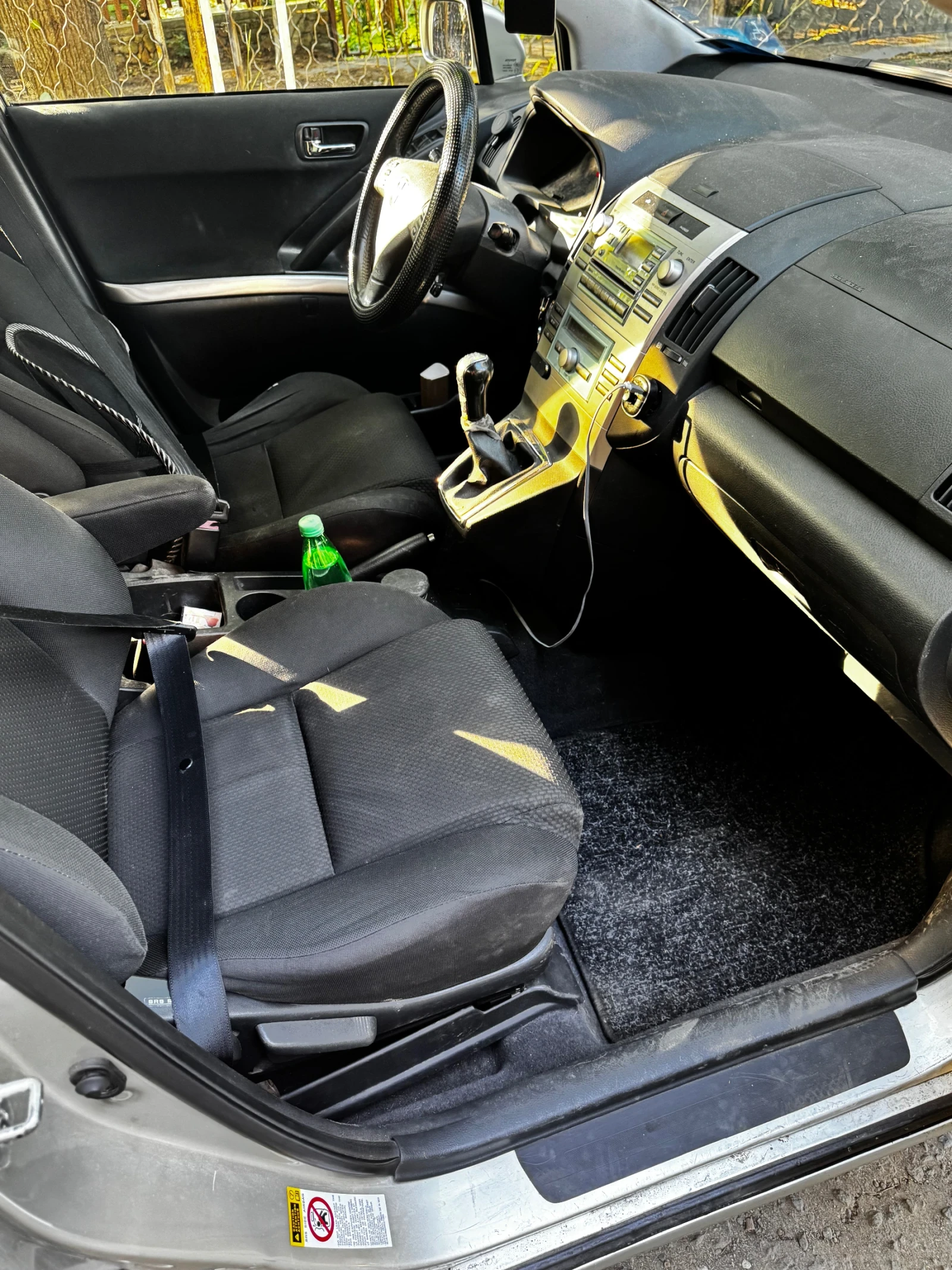Toyota Corolla verso, снимка 9 - Автомобили и джипове - 54848994