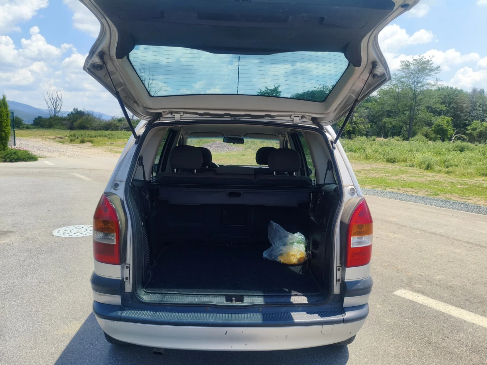Opel Zafira, снимка 5 - Автомобили и джипове - 55034503