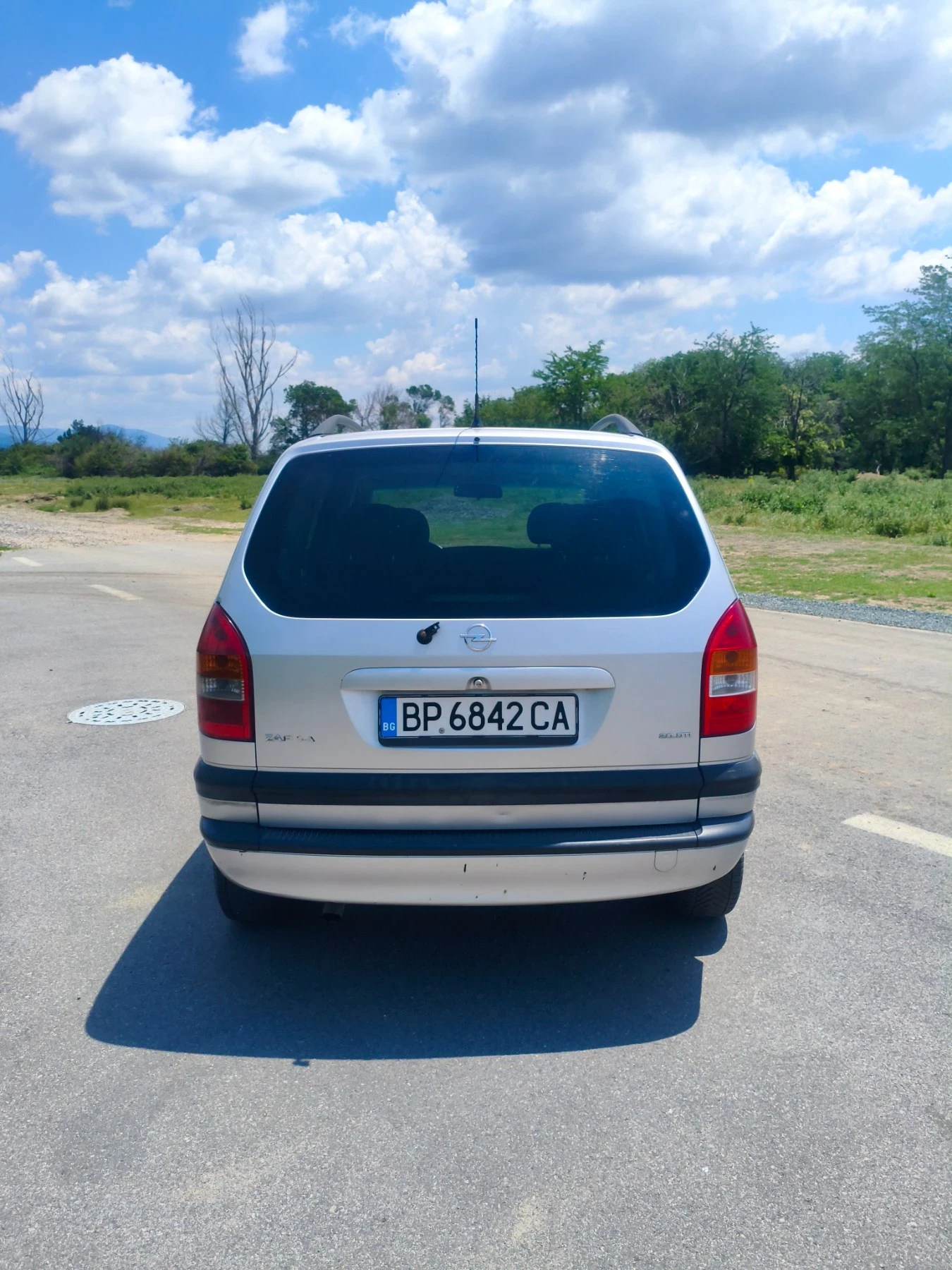 Opel Zafira, снимка 3 - Автомобили и джипове - 55034503