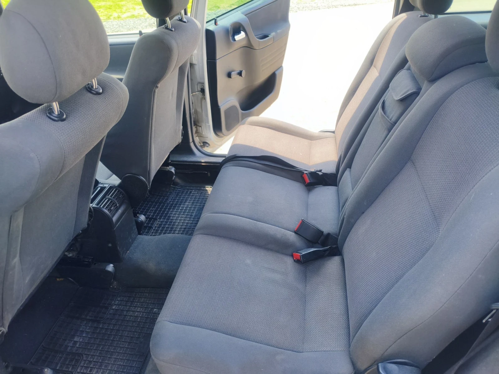 Opel Zafira, снимка 9 - Автомобили и джипове - 55034503