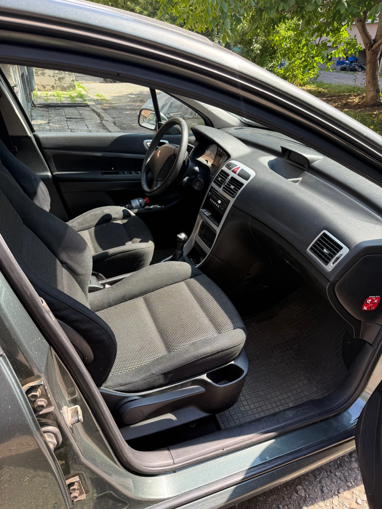Peugeot 307 1.6 HDI, снимка 7 - Автомобили и джипове - 55076002