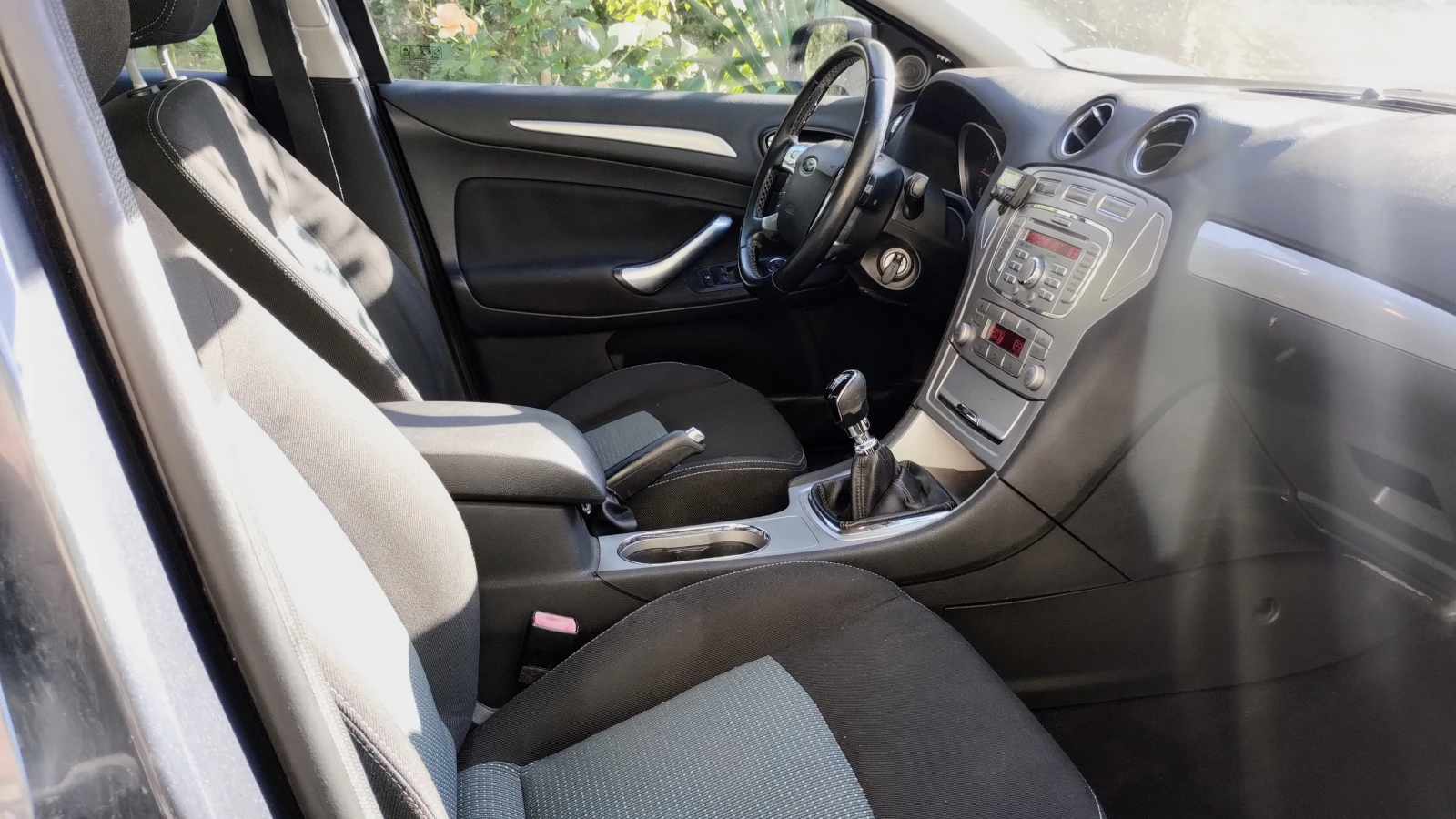 Ford Mondeo, снимка 10 - Автомобили и джипове - 55161759