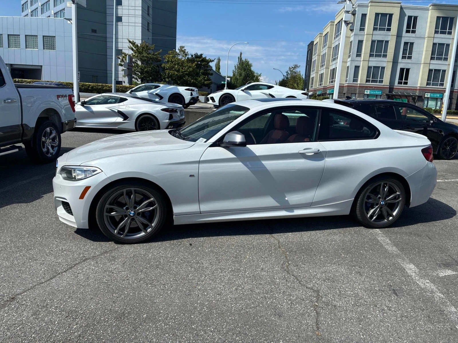 BMW 235 MPACK* XDRIVE* КАМЕРА* ПОДГРЕВ* KEYLESS, снимка 3 - Автомобили и джипове - 55442186