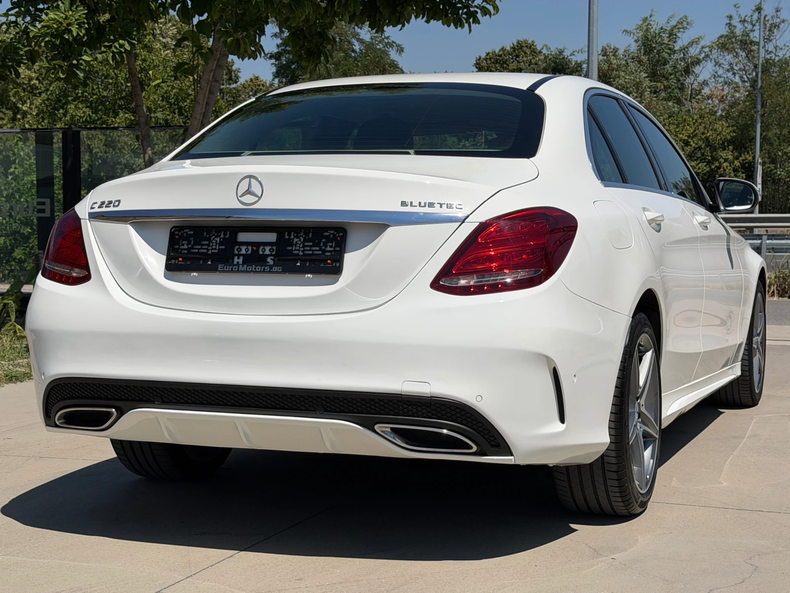 Mercedes-Benz C 220 d, AMG LINE, 188000км-ПЪЛНА СЕРВИЗНА ИСТОРИЯ!, снимка 5 - Автомобили и джипове - 55627373