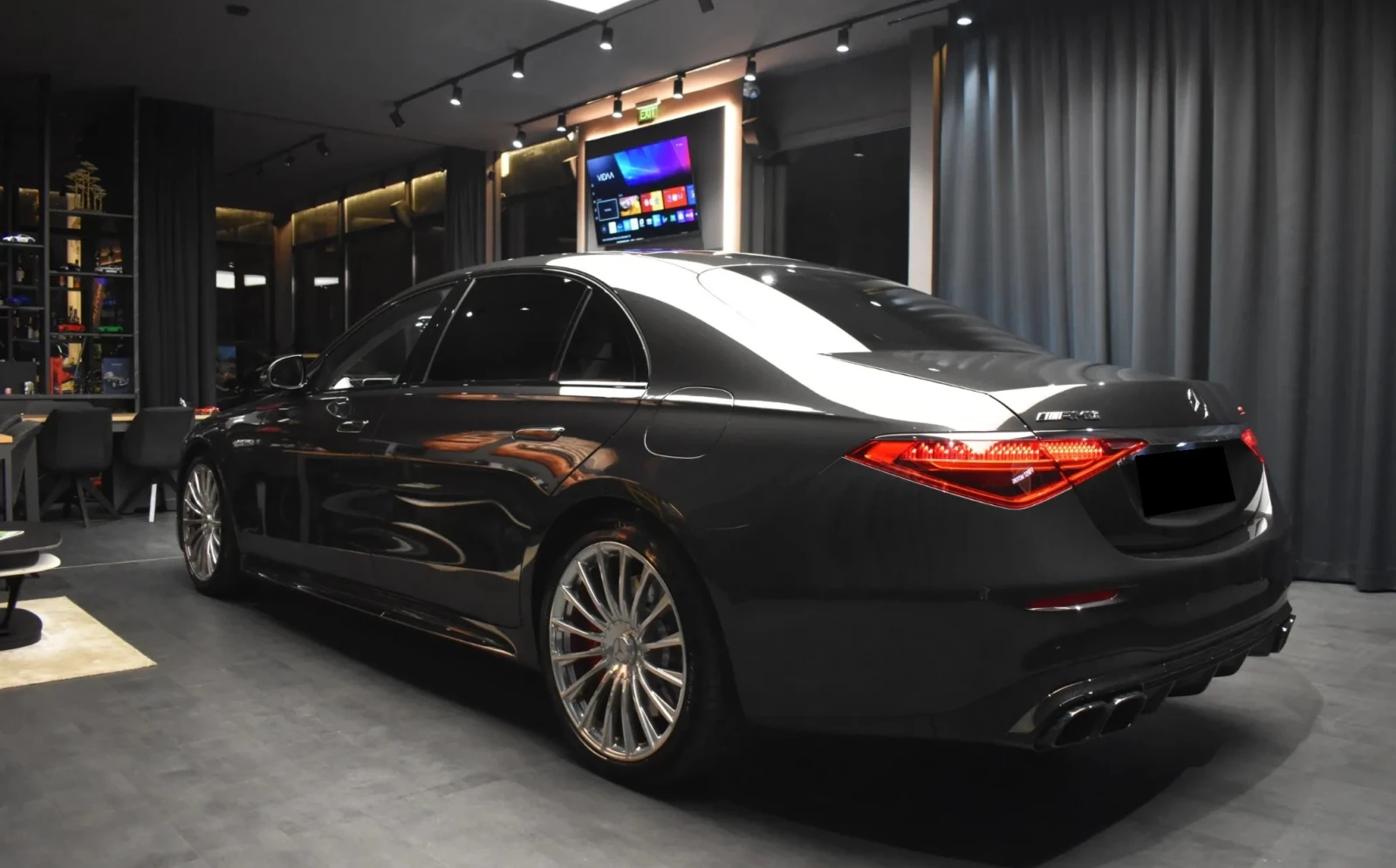 Mercedes-Benz S 63 AMG E-Performance Long 4Matic, снимка 2 - Автомобили и джипове - 55637081