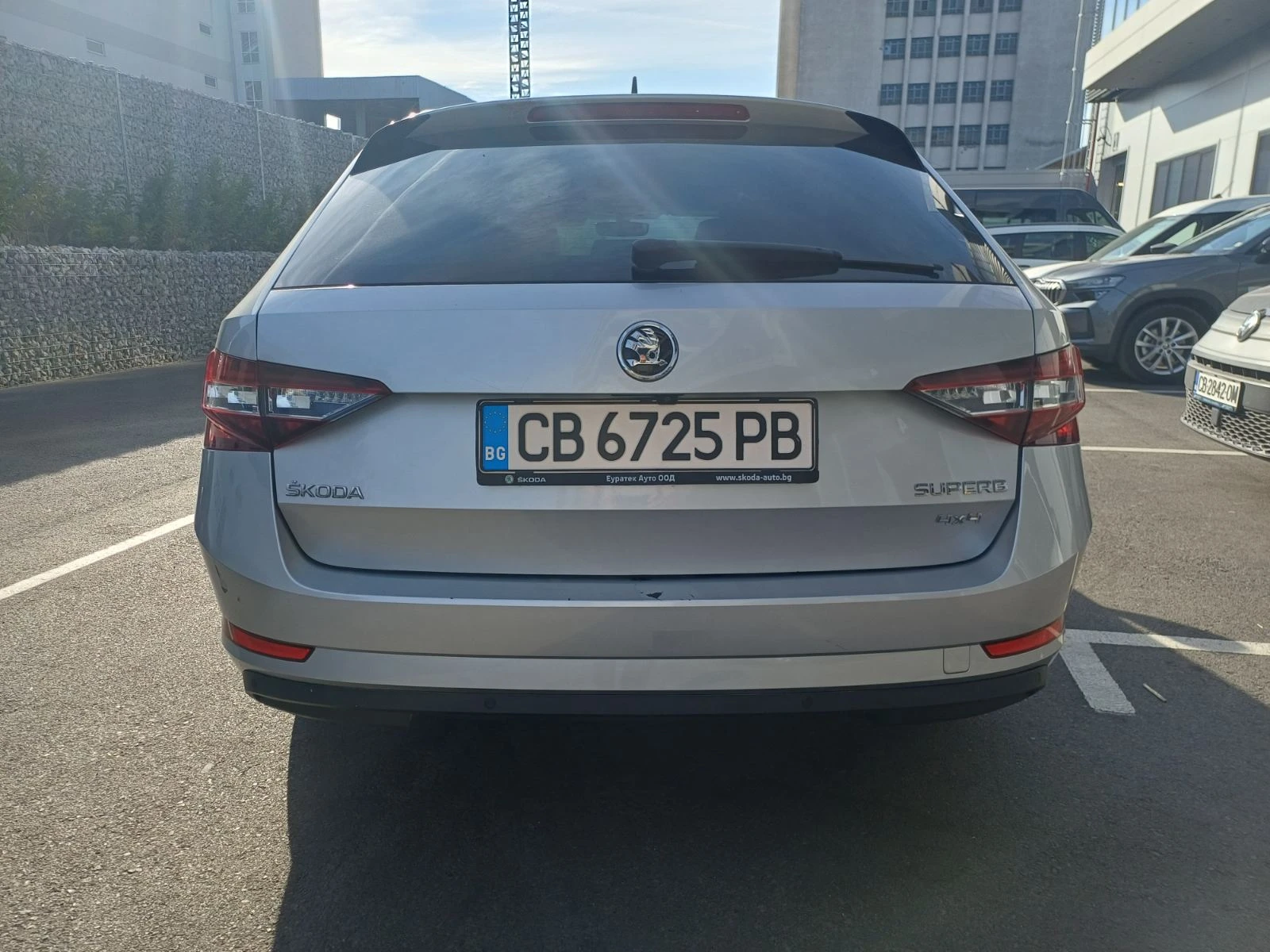 Skoda Superb 2.0 TDI, снимка 6 - Автомобили и джипове - 55715277