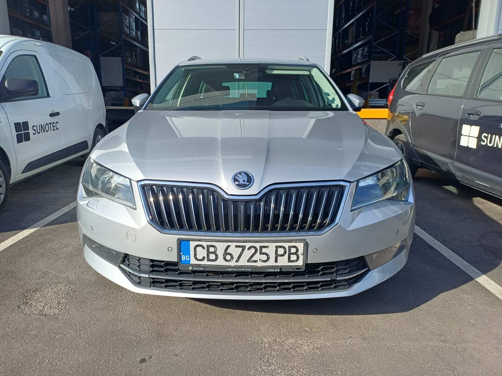 Skoda Superb 2.0 TDI, снимка 2 - Автомобили и джипове - 55715277