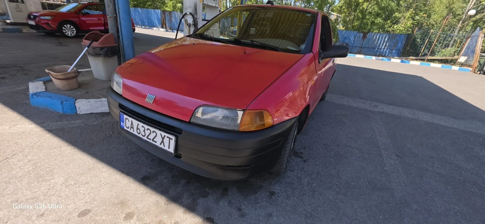 Fiat Punto 1.1 бензин/газ, снимка 2 - Автомобили и джипове - 55742875