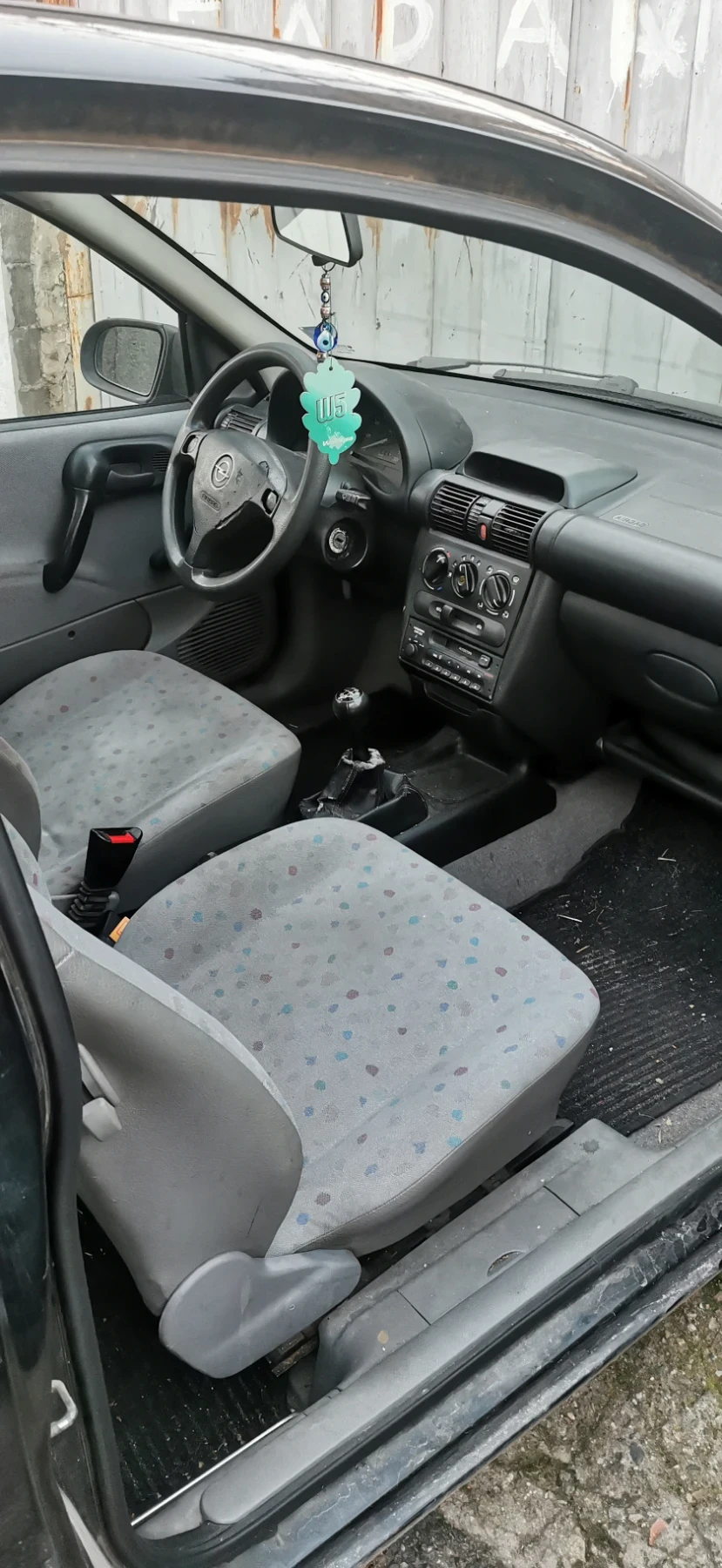 Opel Corsa 1.0  12v, снимка 7 - Автомобили и джипове - 56050573
