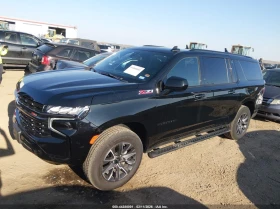 Chevrolet Suburban 5.3L V-8 DI, VVT, 355HP 4X4 Drive, снимка 14