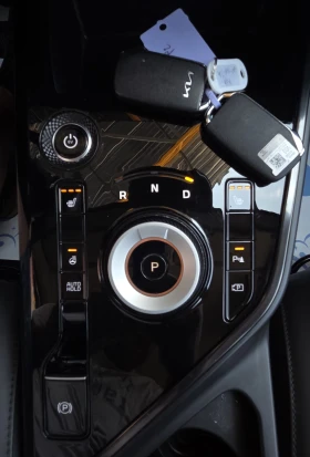 Kia Niro КАТО НОВА/21 000 КМ/2024, снимка 13