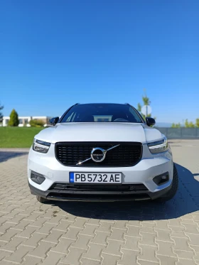     Volvo XC40 2.0 T5 251 10  