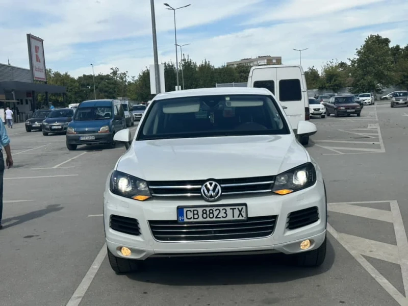 VW Touareg 4.2 tdi v8, снимка 4 - Автомобили и джипове - 47220895