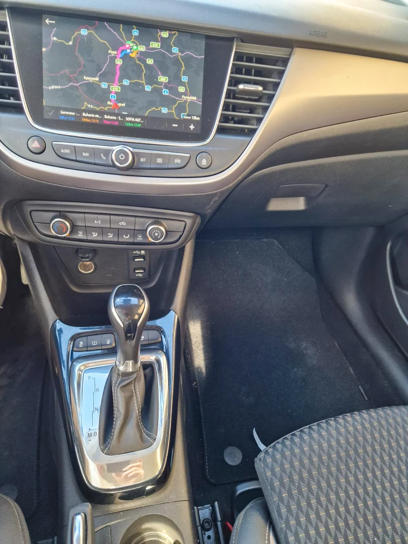 Opel Crossland X 1.5d Automatic, снимка 14 - Автомобили и джипове - 48445599