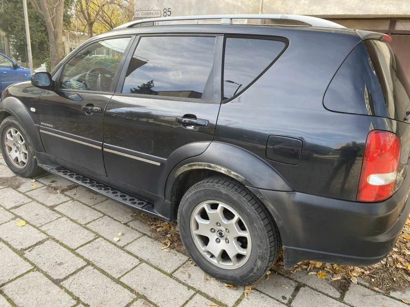 SsangYong Rexton, снимка 3 - Автомобили и джипове - 52578841