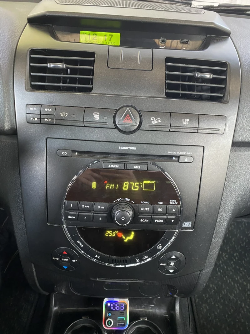 SsangYong Rexton, снимка 11 - Автомобили и джипове - 52578841