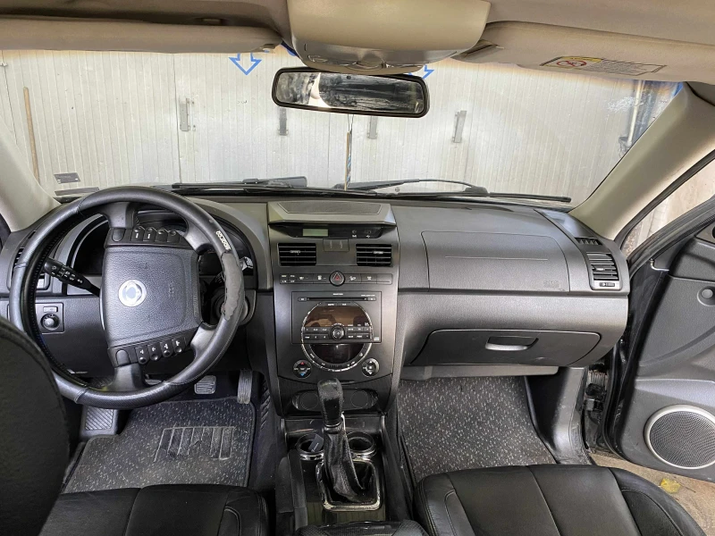 SsangYong Rexton, снимка 8 - Автомобили и джипове - 52578841