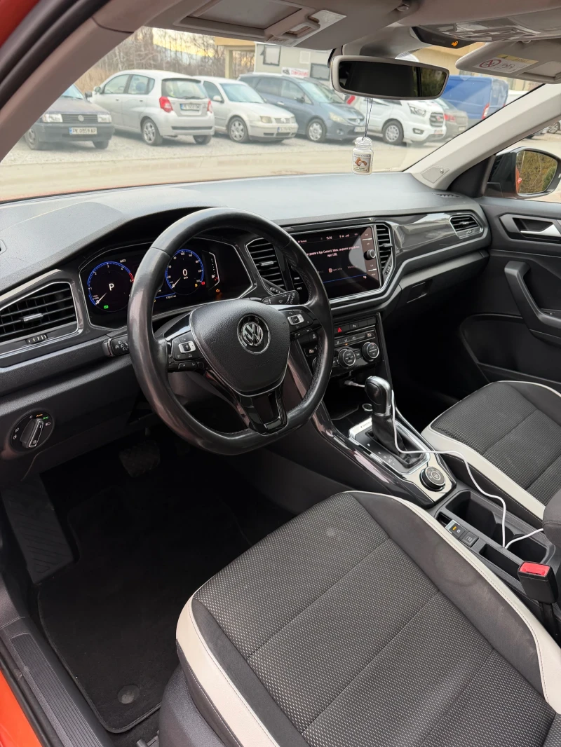 VW T-Roc * 4Motion* Digital Cockpit* Full Led* DSG* , снимка 8 - Автомобили и джипове - 52913807