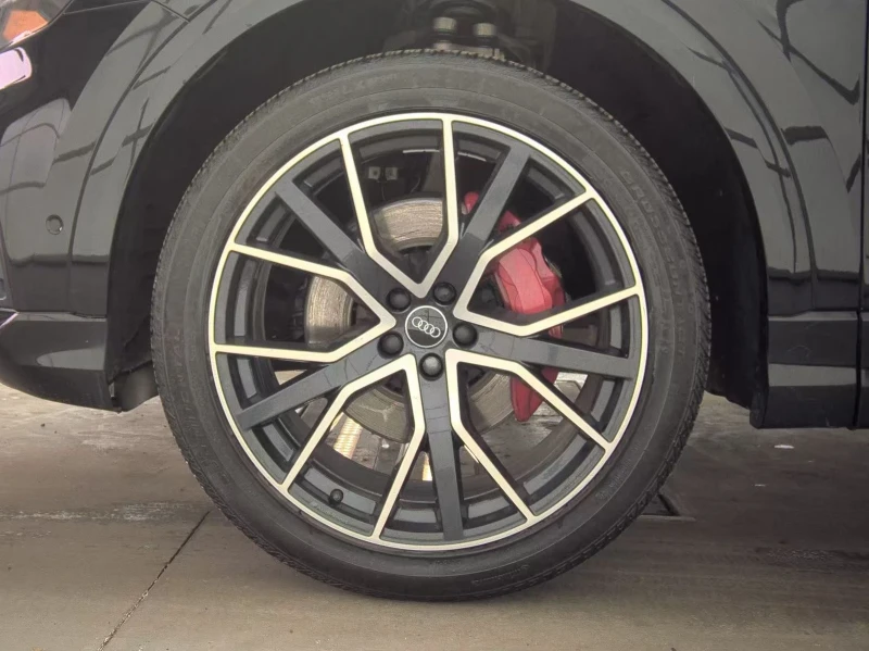 Audi Q8 Premium Plus S-Line | ПАНОРАМА | 360 КАМЕРИ | , снимка 7 - Автомобили и джипове - 53354254