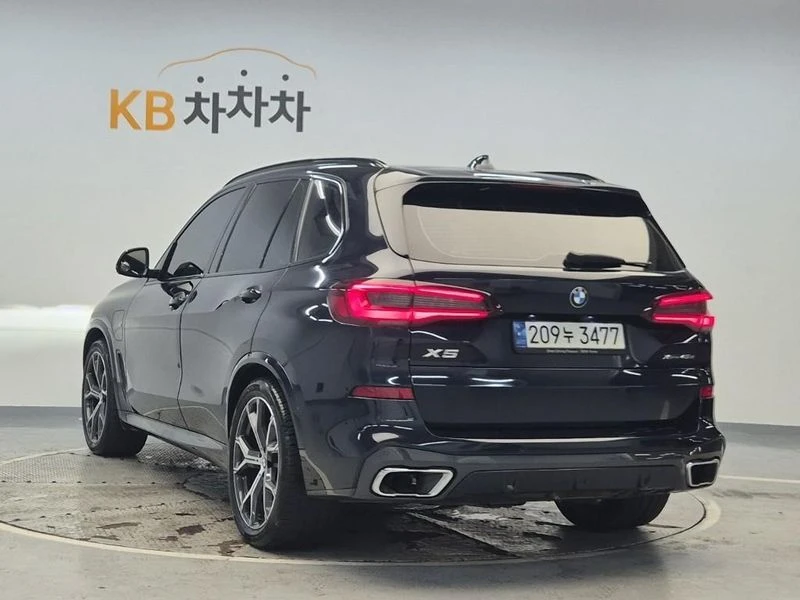 BMW X5 xDrive 45e M Sport| 389к.с.| ВКЛ.ТЕХНОТЕСТ, снимка 2 - Автомобили и джипове - 55582337