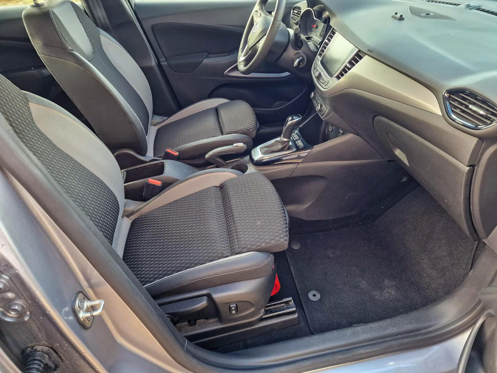 Opel Crossland X 1.5d Automatic - изображение 10