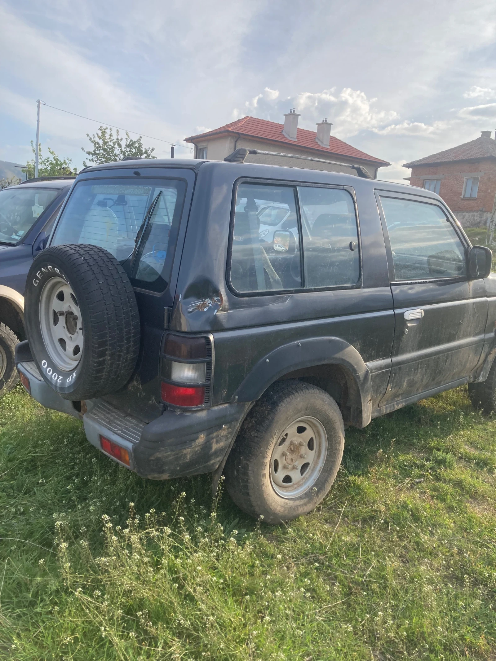 Mitsubishi Pajero 2.5 - изображение 3
