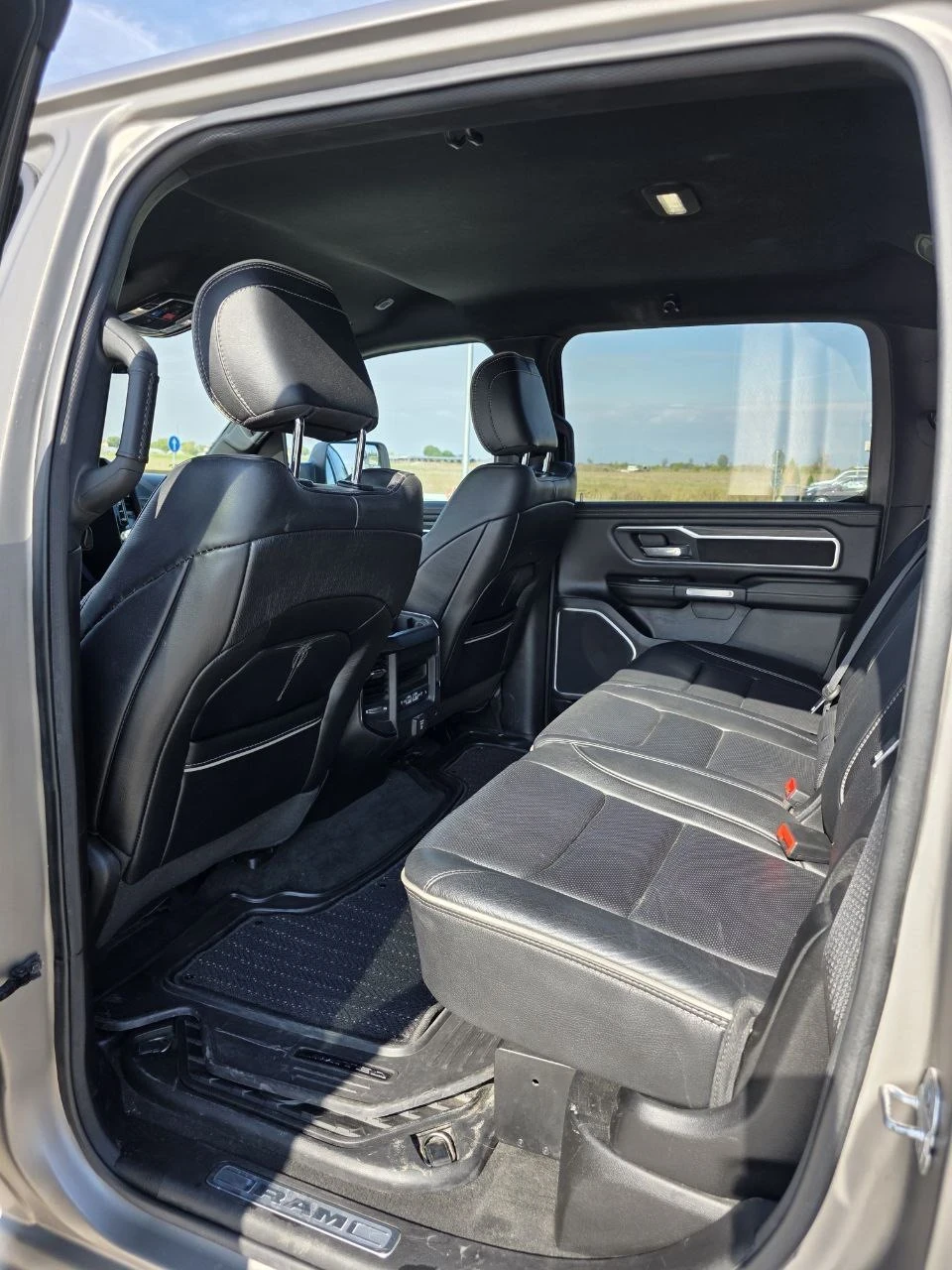 Dodge RAM 1500 5.7HEMI/LIMITED////360/* * | Mobile.bg   12