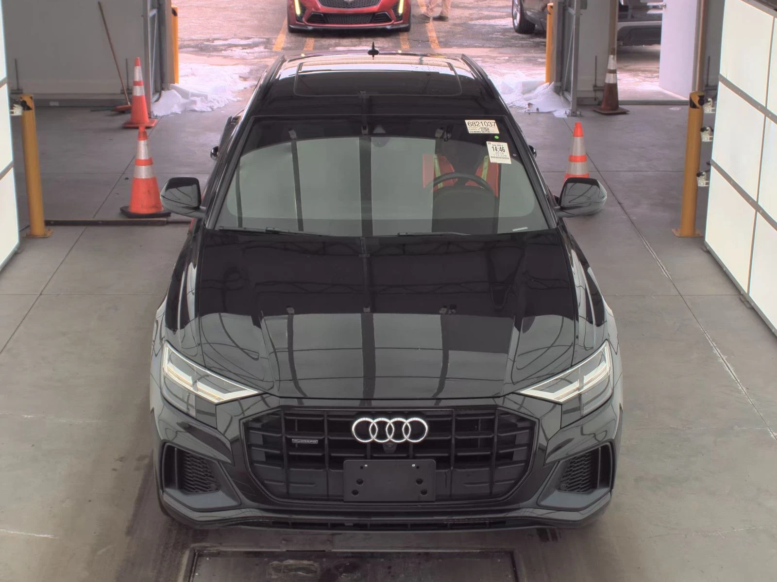 Audi Q8 Premium Plus S-Line | ПАНОРАМА | 360 КАМЕРИ |  - изображение 2