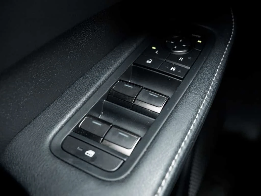 Lexus RX 350 Premium Pack * Фиксирана цена до БГ * От Lexus * , снимка 14 - Автомобили и джипове - 53796328