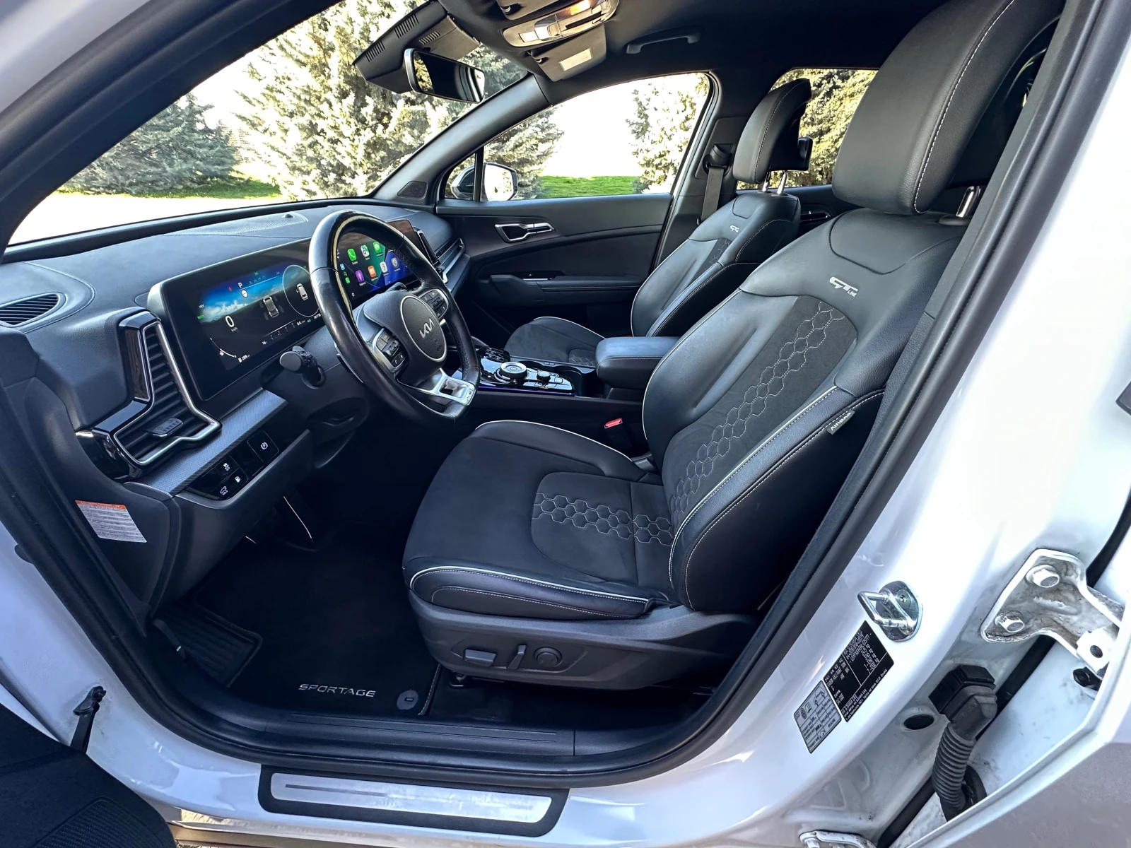 Kia Sportage GT-Line/4x4/1.6 GDI PHEV/265кс/Keyless Go/Подгрев, снимка 9 - Автомобили и джипове - 53939946