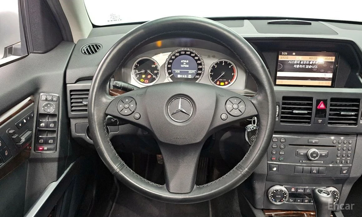 Mercedes-Benz GLK, снимка 13 - Автомобили и джипове - 53970853