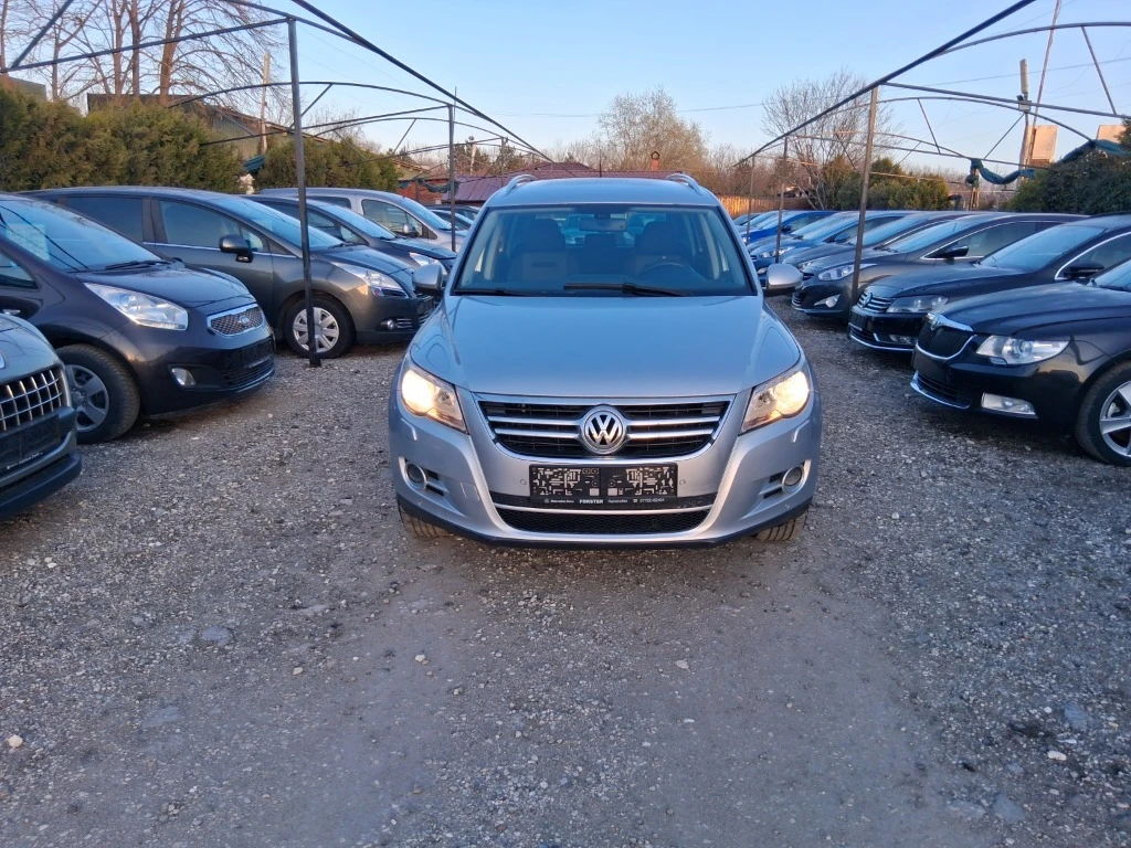 VW Tiguan АВТОМАТИК 4x4 , снимка 3 - Автомобили и джипове - 54034140