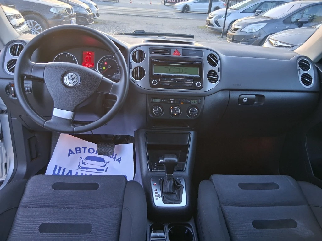 VW Tiguan АВТОМАТИК 4x4 , снимка 7 - Автомобили и джипове - 54034140