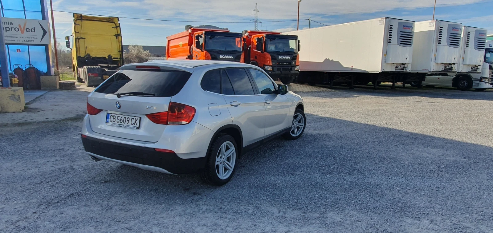 BMW X1, снимка 5 - Автомобили и джипове - 54113159