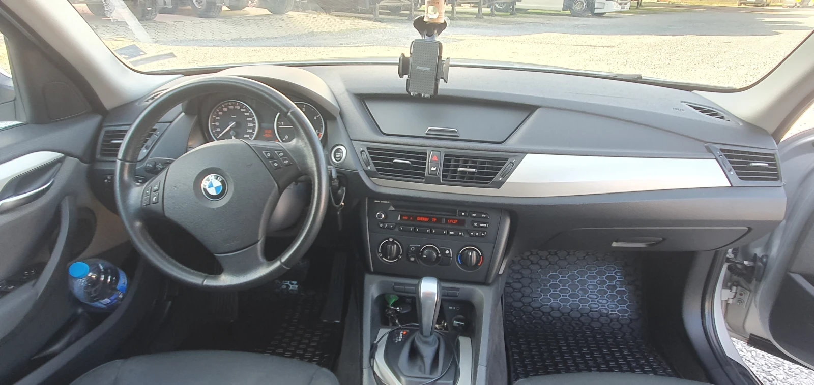 BMW X1, снимка 8 - Автомобили и джипове - 54113159