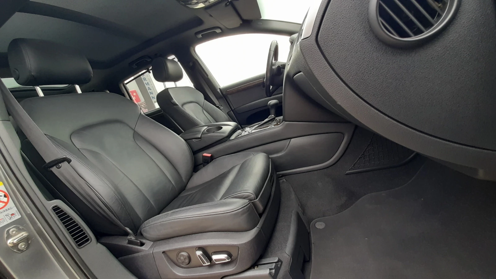 Audi Q7 4.2 TDI - S-LINE , снимка 12 - Автомобили и джипове - 54654854