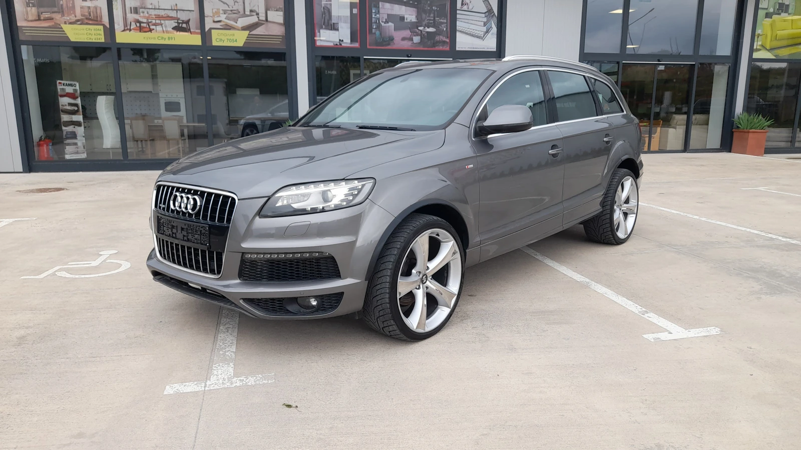 Audi Q7 4.2 TDI - S-LINE , снимка 2 - Автомобили и джипове - 54654854