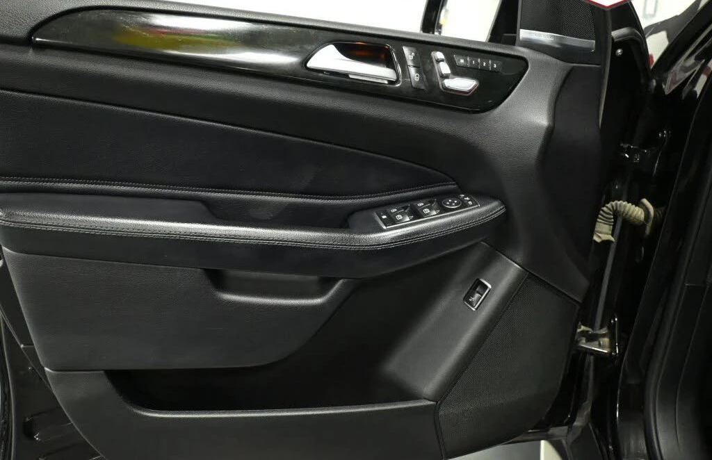 Mercedes-Benz GLE 350, снимка 7 - Автомобили и джипове - 54805559