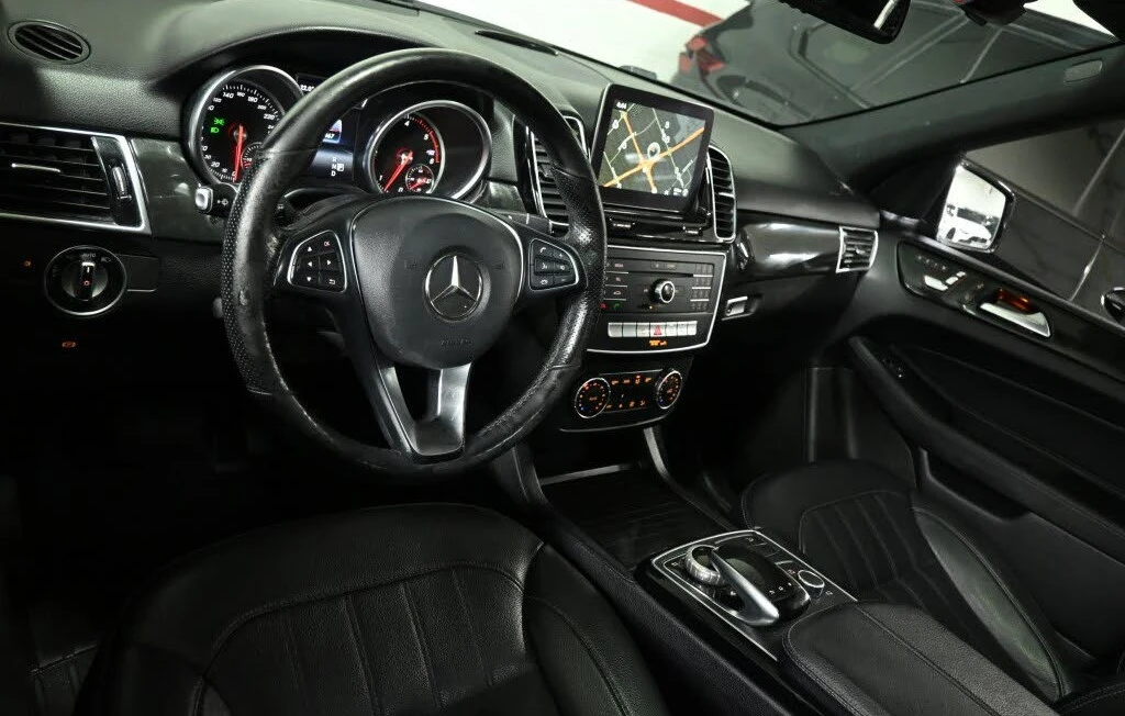 Mercedes-Benz GLE 350, снимка 8 - Автомобили и джипове - 54805559