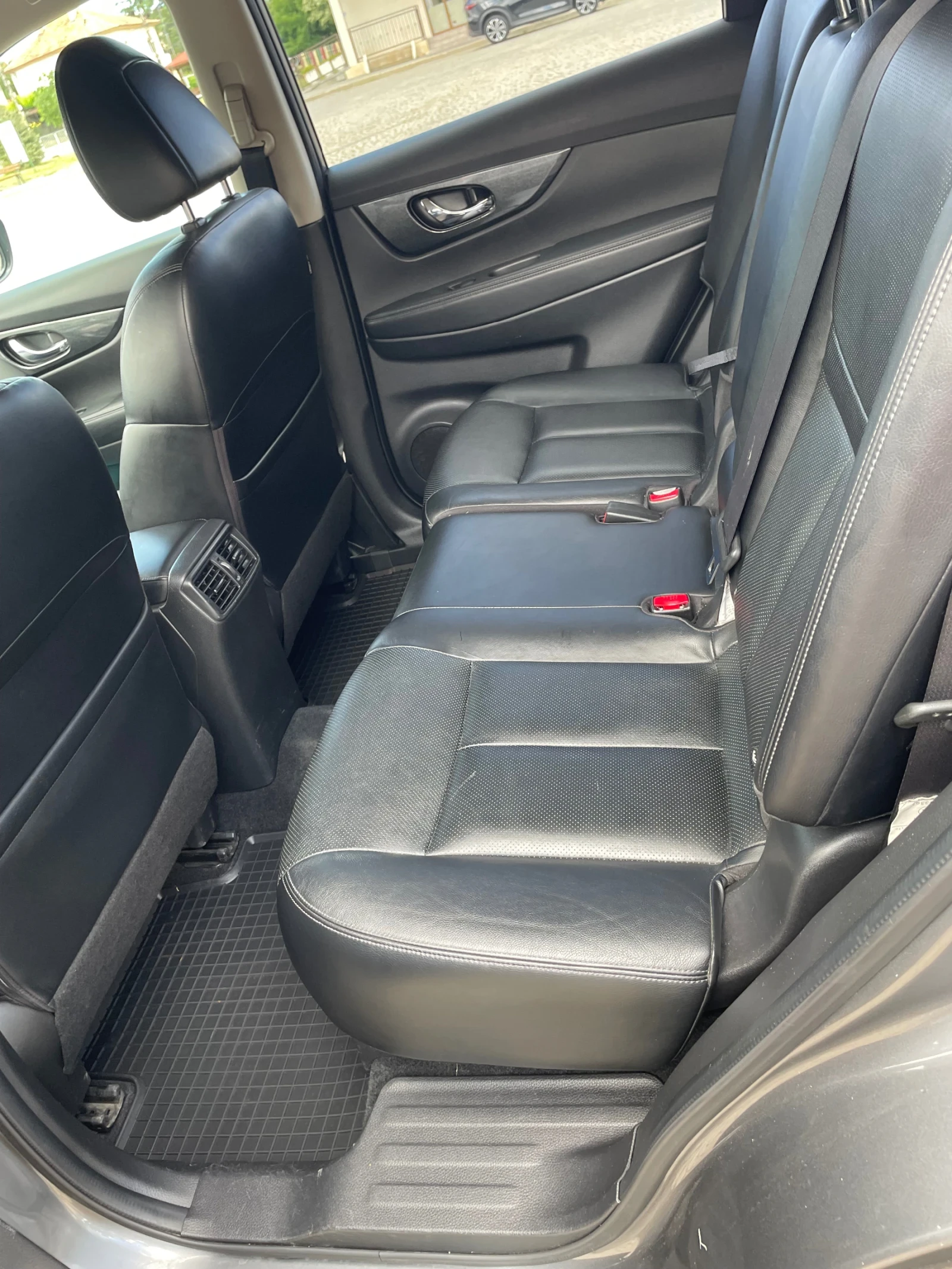 Nissan X-trail TEKNA, снимка 6 - Автомобили и джипове - 54965237